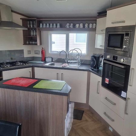 8 Berth Deluxe Pg36 Hotel Чапъл Сейнт Лионардс Екстериор снимка