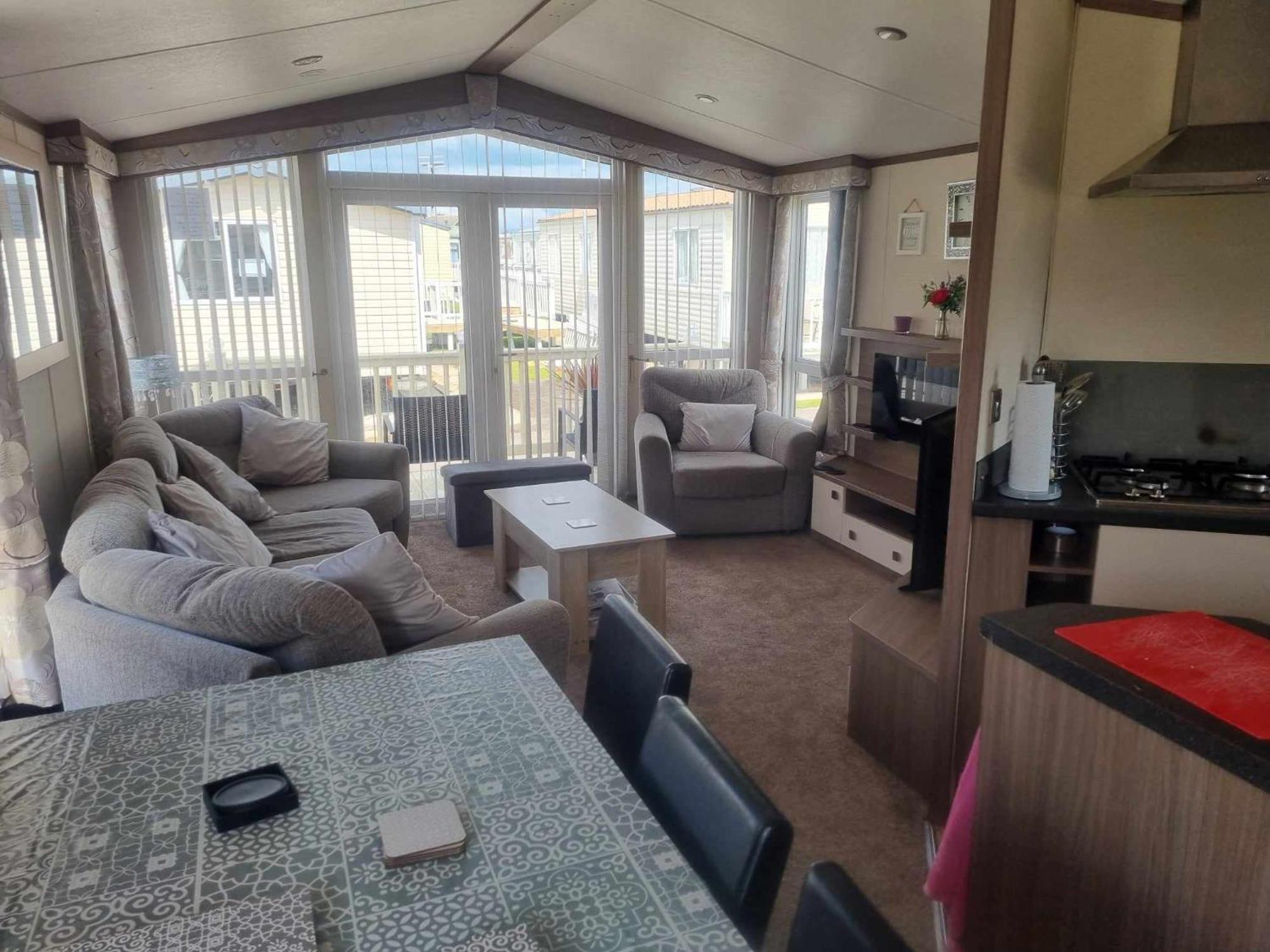 8 Berth Deluxe Pg36 Hotel Чапъл Сейнт Лионардс Екстериор снимка